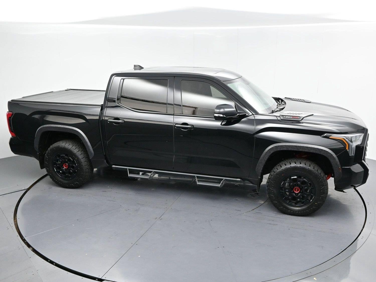 Used 2025 Toyota Tundra TRD Pro AWD/4WD image 38