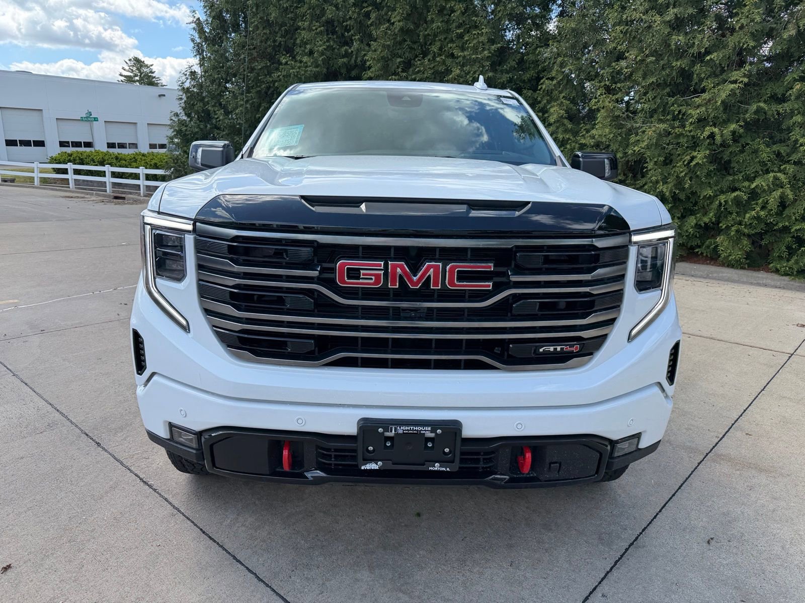 New 2026 GMC Sierra 1500 AT4 w/ Technology Package AWD/4WD image 6