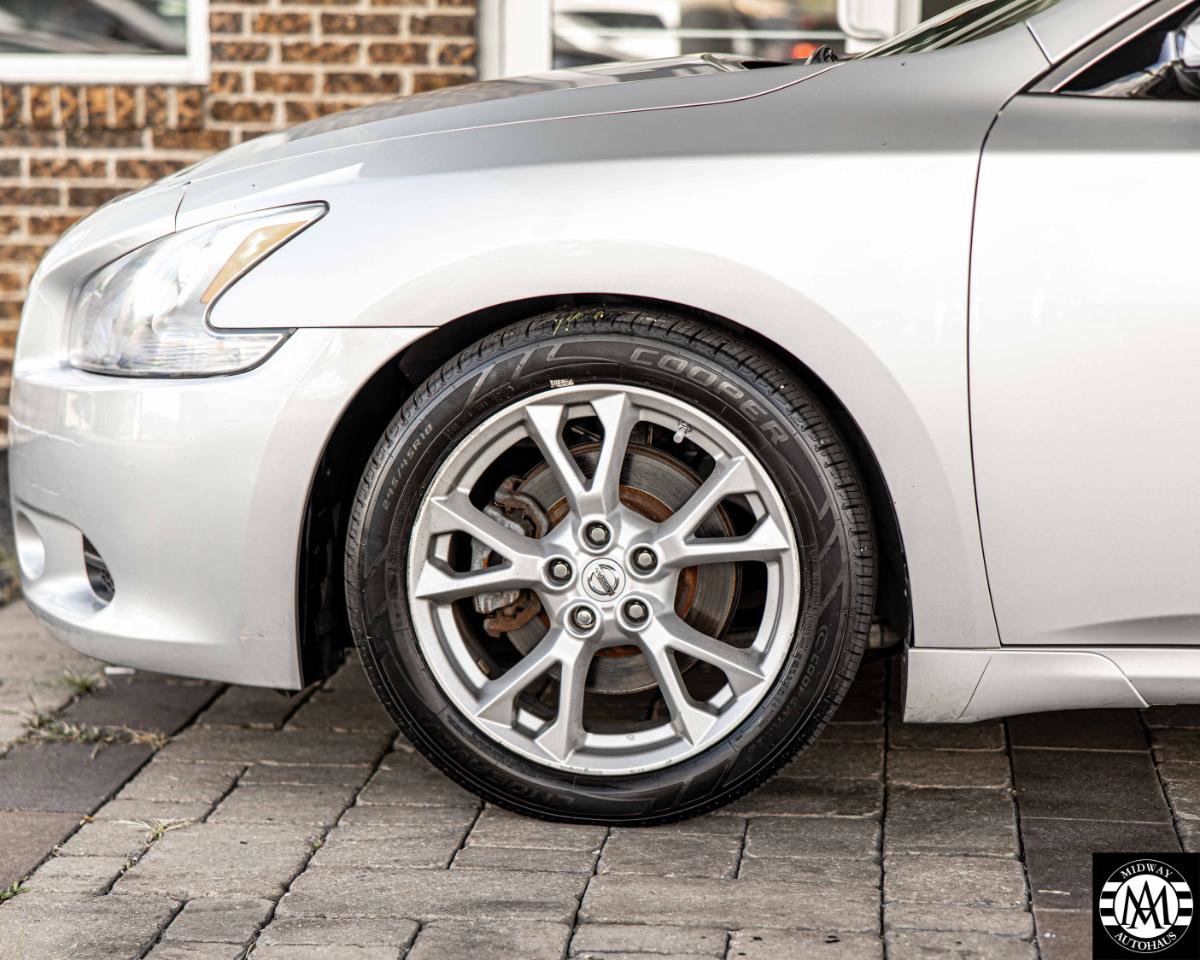 Used 2014 Nissan Maxima 3.5 SV w/ Premium Package FWD image 6