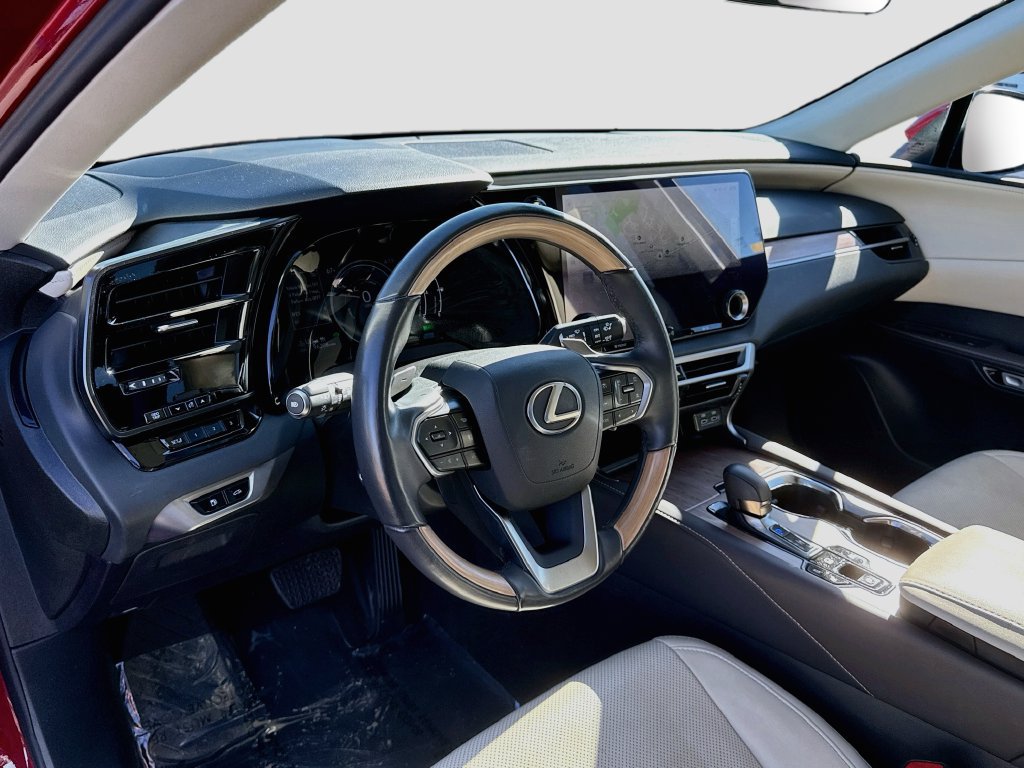 Used 2024 Lexus RX 350h w/ Accessory Package (P1) AWD/4WD image 12