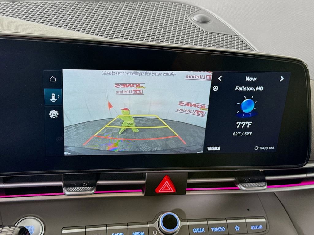 Used 2024 Hyundai Elantra SEL FWD image 5