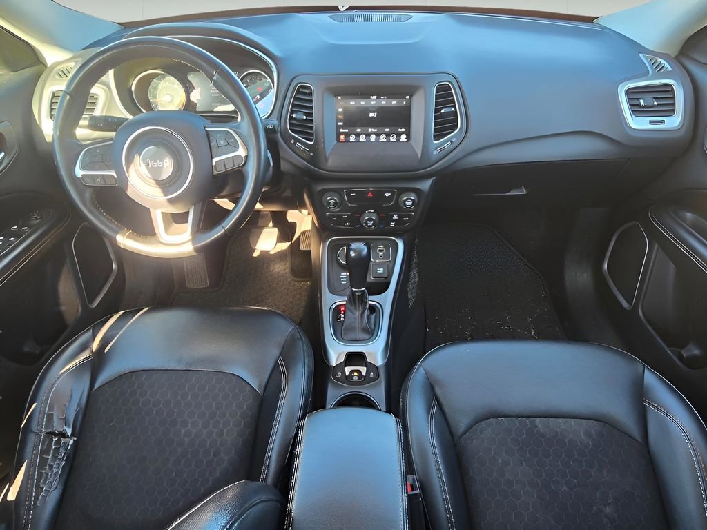 Used 2018 Jeep Compass Latitude w/ Popular Equipment Group image 26