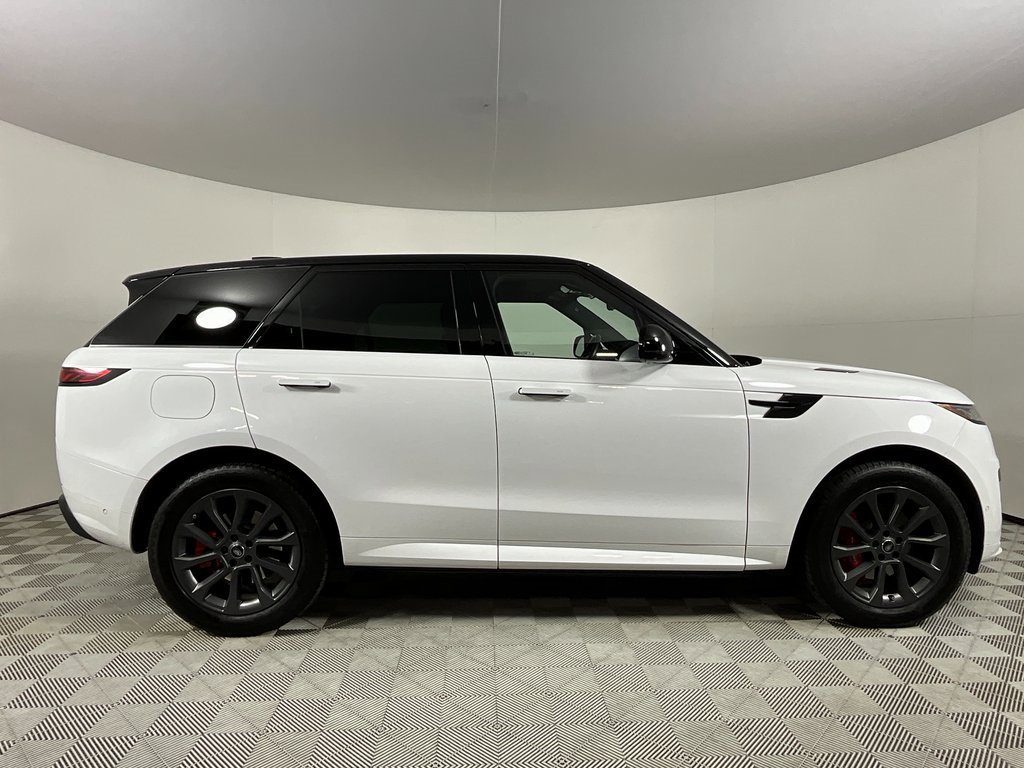 Certified 2024 Land Rover Range Rover Sport Dynamic SE image 5