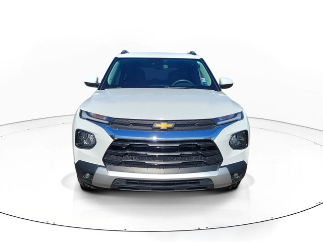 Used 2023 Chevrolet TrailBlazer LT image 2