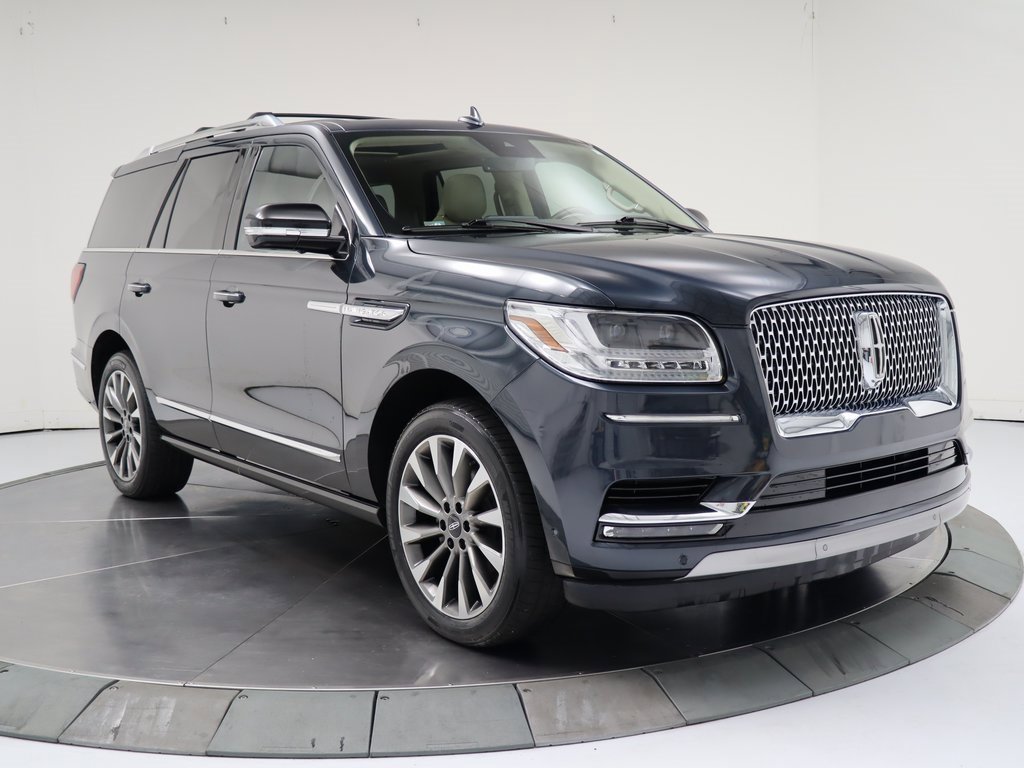 Used 2021 Lincoln Navigator Reserve w/ Luxury Package image 7