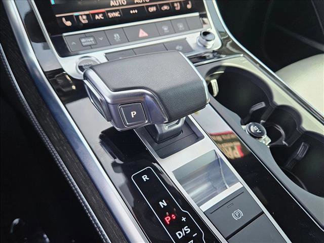 Used 2023 Audi Q8 Premium Plus w/ Premium Plus Package image 14