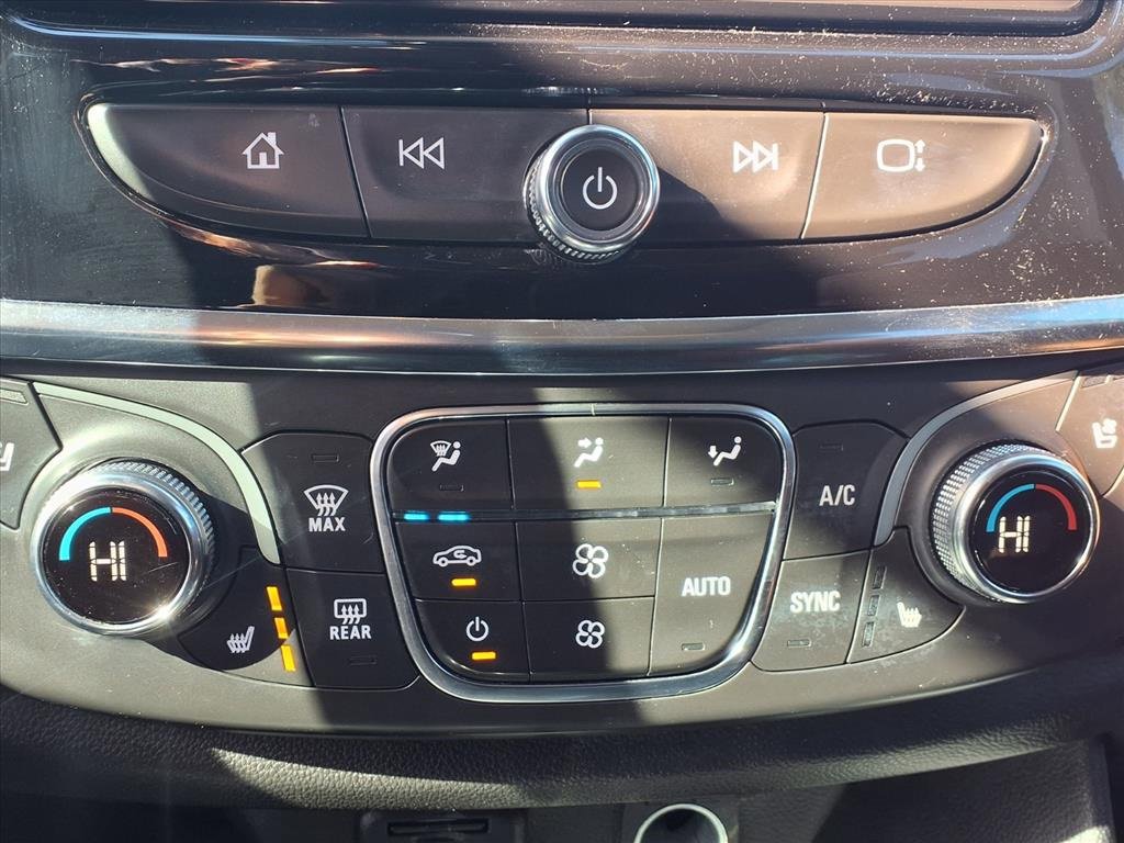 Used 2021 Chevrolet Traverse High Country image 6