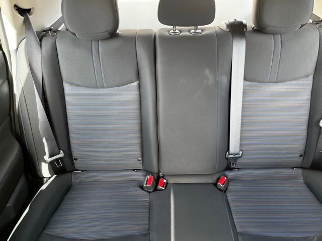 Used 2024 Nissan Leaf S image 16