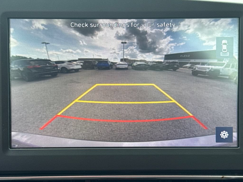 Used 2023 Hyundai Elantra SE w/ Cargo Package FWD image 37