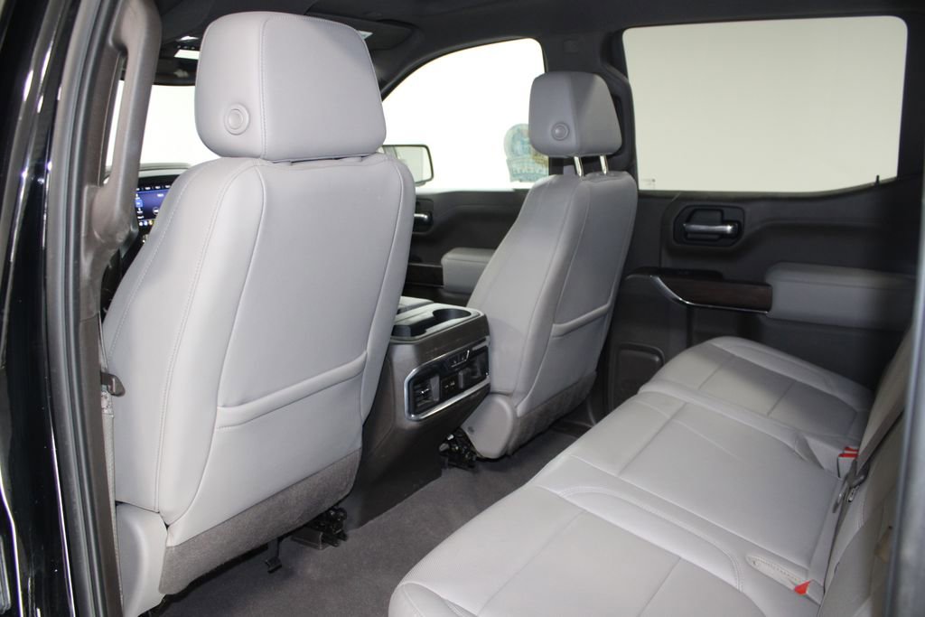 Used 2020 GMC Sierra 1500 SLT w/ SLT Premium Package image 28