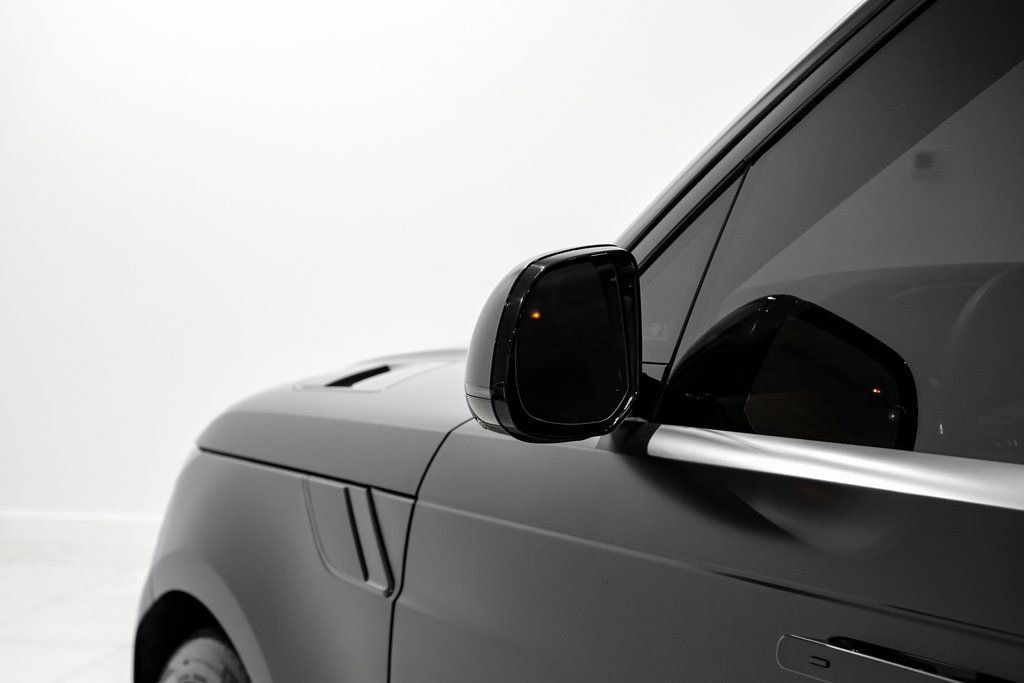 Used 2024 Land Rover Range Rover Sport image 35