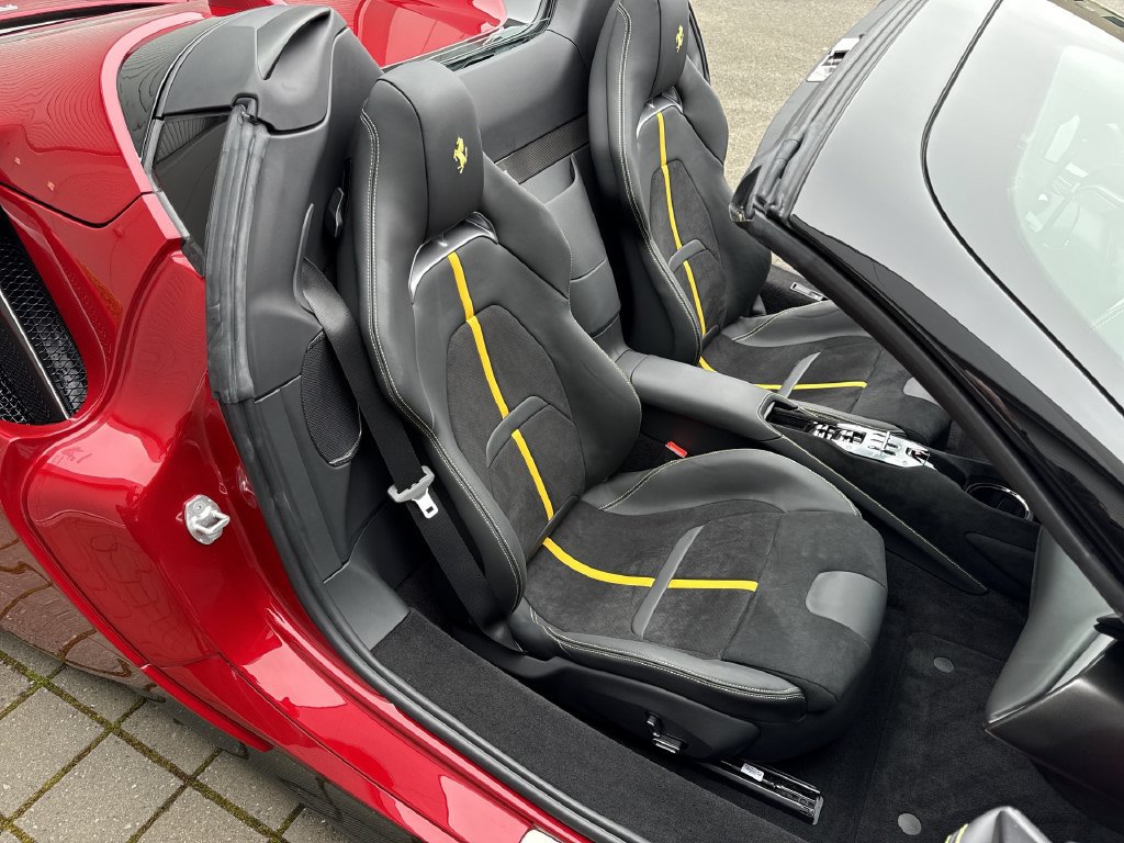 Certified 2024 Ferrari SF90 Spider AWD/4WD image 23