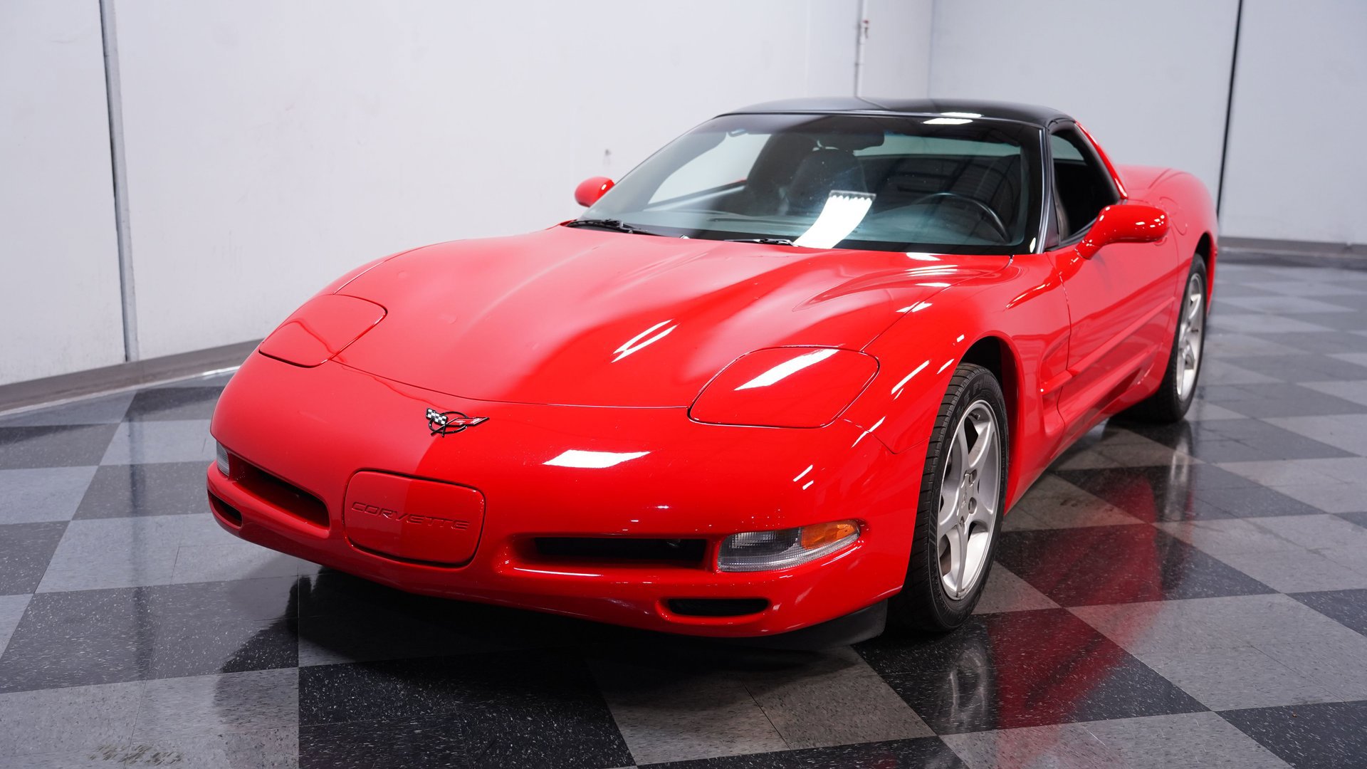 Used 2000 Chevrolet Corvette Coupe w/ Memory Pkg image 16
