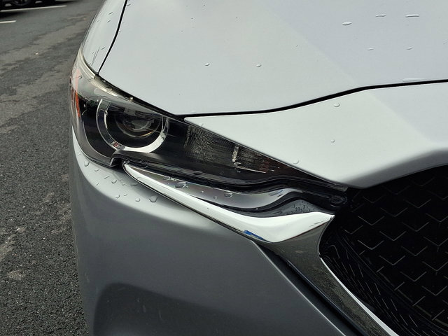 Used 2020 MAZDA CX-5 Touring image 9