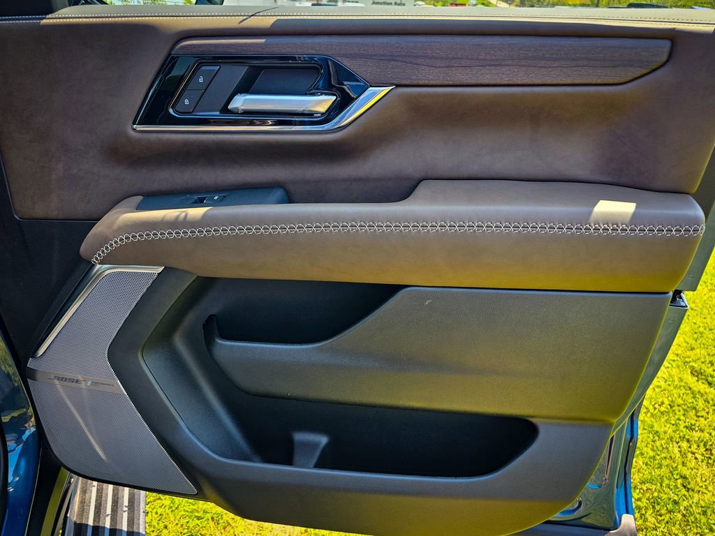 New 2026 GMC Yukon XL Denali Ultimate AWD/4WD image 51