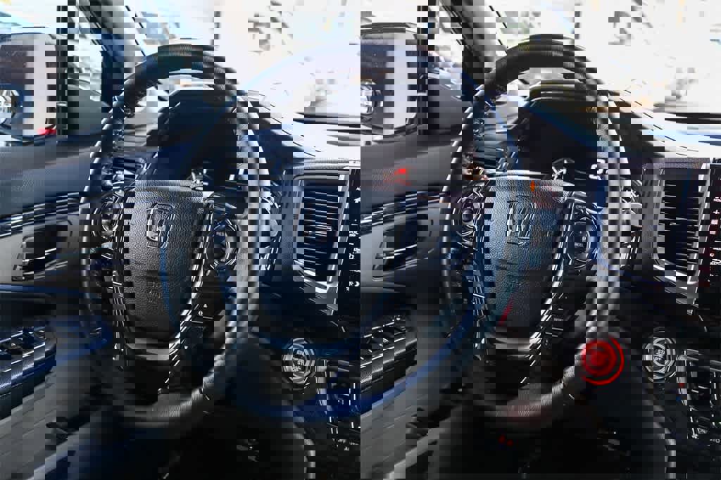 Used 2019 Honda Ridgeline RTL-T image 16