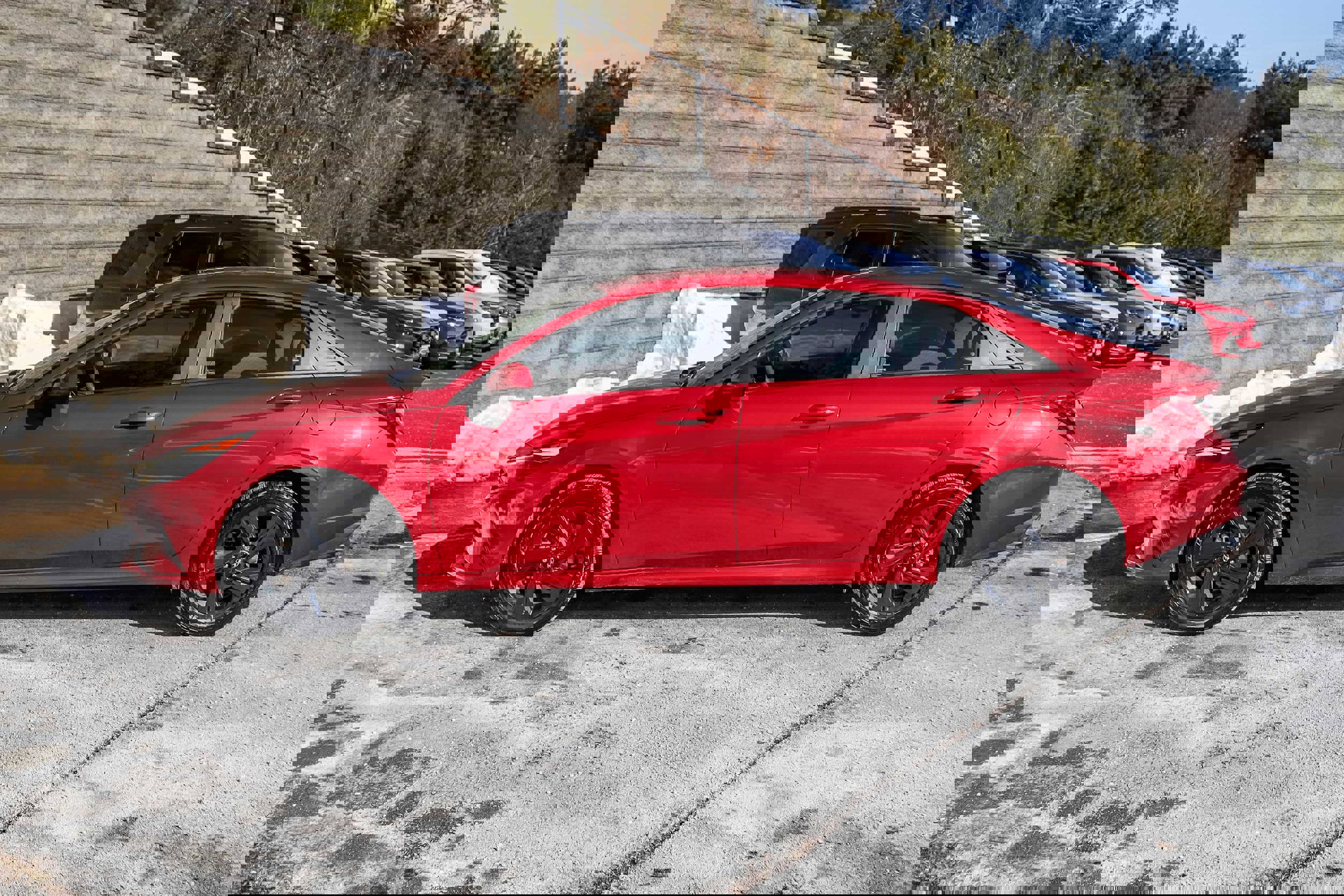 Used 2023 Hyundai Elantra SEL w/ Cargo Package image 10