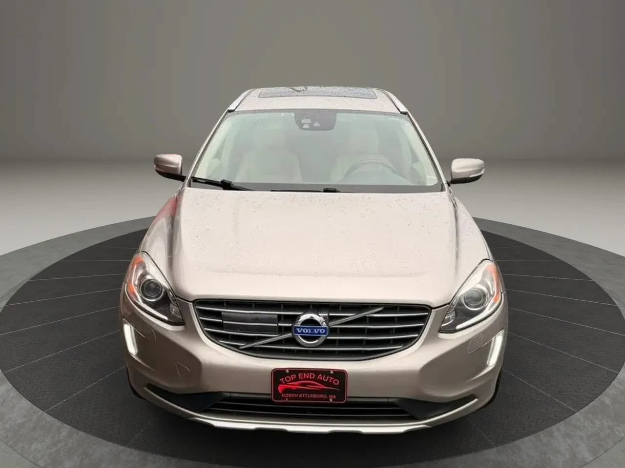 Used 2015 Volvo XC60 T5 Platinum AWD/4WD image 2