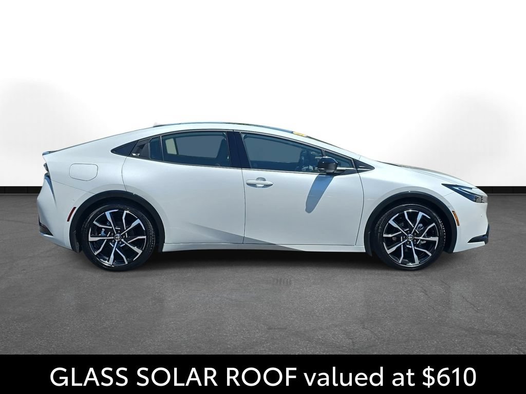 Used 2026 Toyota Prius Plug-In Hybrid w/ Limited Premium Package FWD image 5