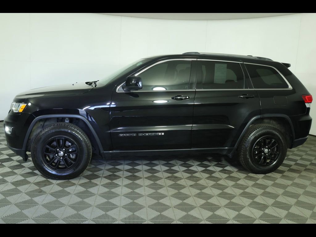 Used 2020 Jeep Grand Cherokee Laredo AWD/4WD image 14