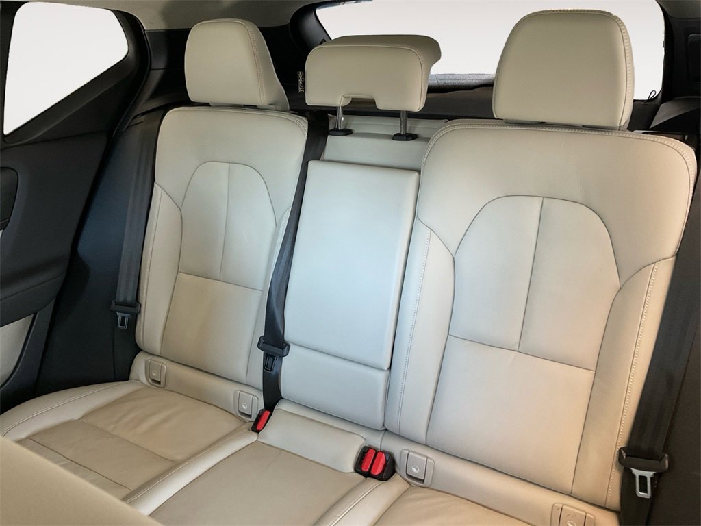 Certified 2023 Volvo XC40 B5 Plus w/ Driver Assist Package image 13