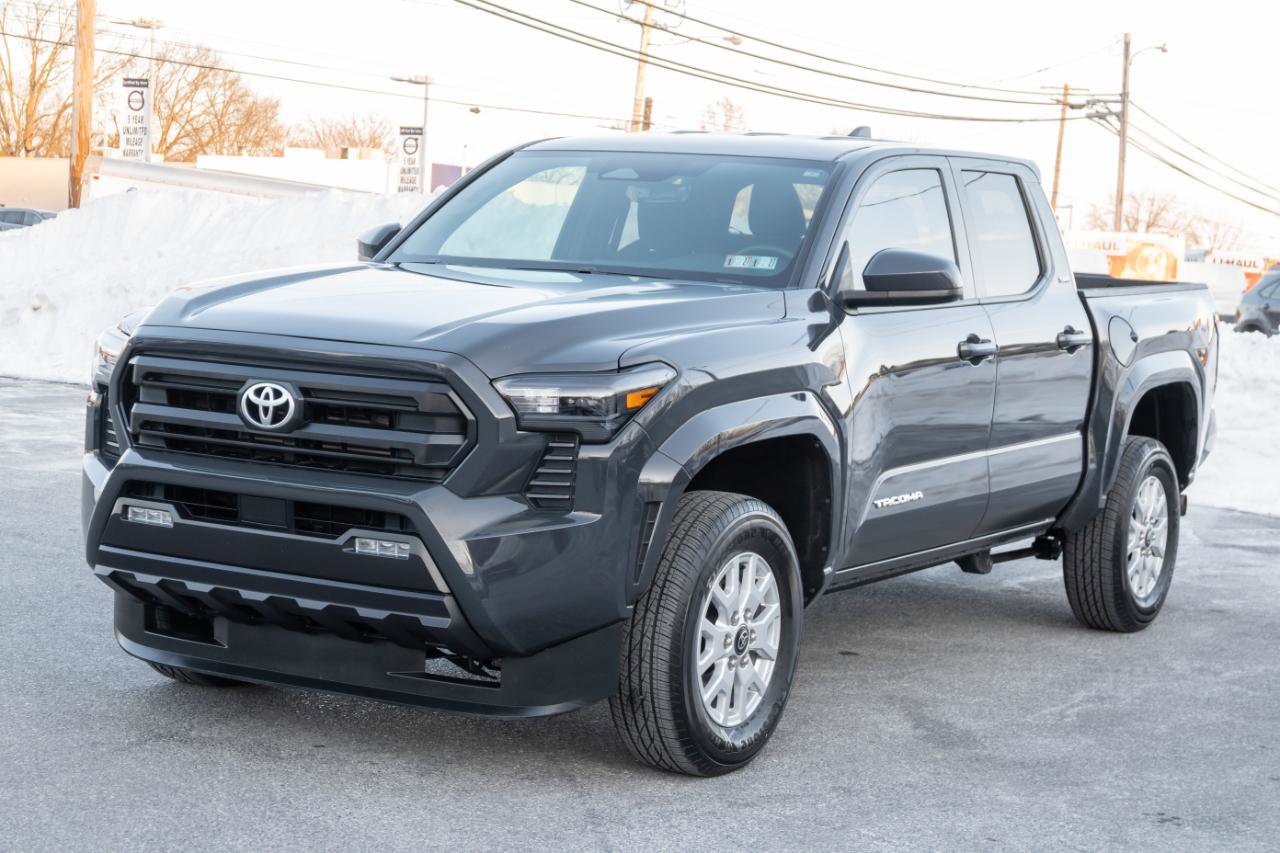 Used 2024 Toyota Tacoma SR5 RWD image 6