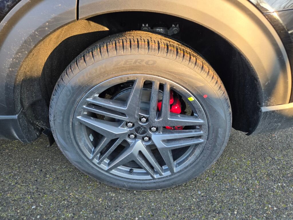 New 2026 Ford Explorer ST w/ Sun And Sound Package image 9