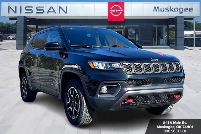 Used 2024 Jeep Compass Trailhawk