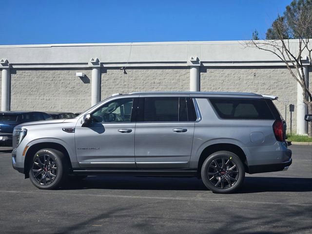 New 2026 GMC Yukon XL Denali image 7