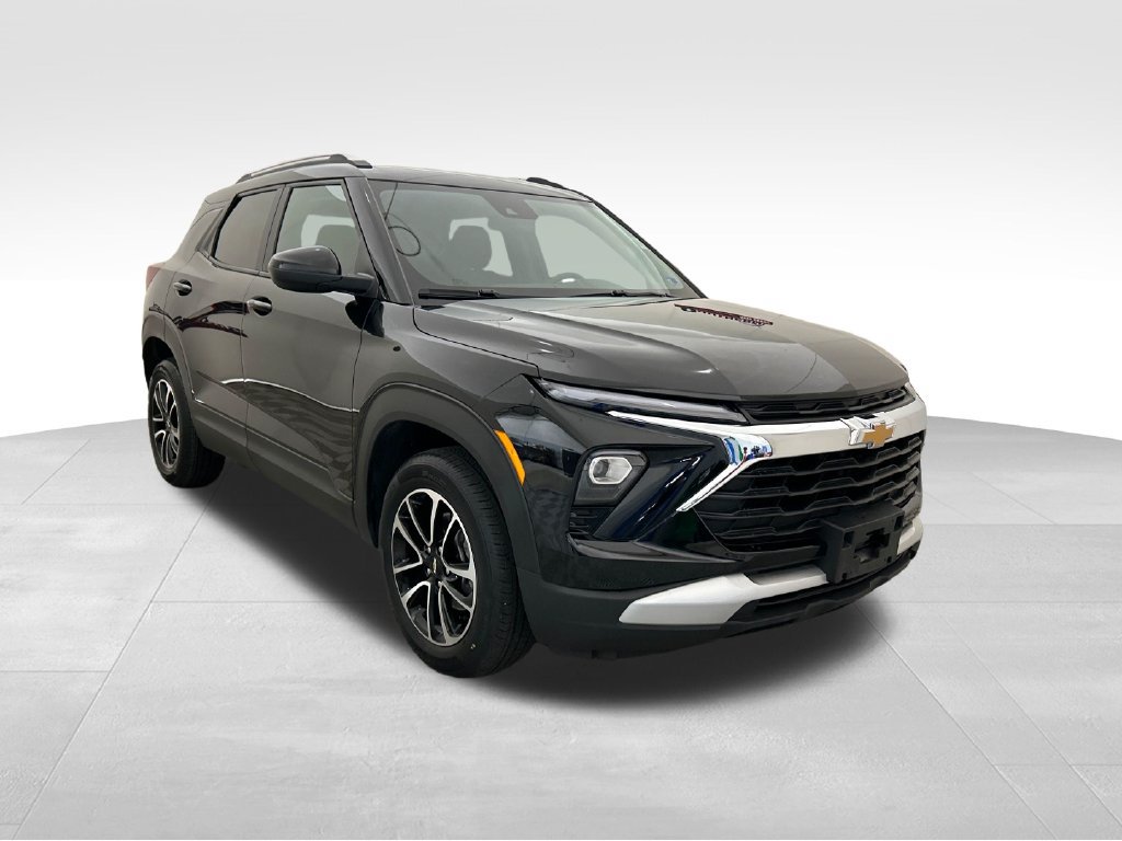 Used 2025 Chevrolet TrailBlazer LT AWD/4WD image 7