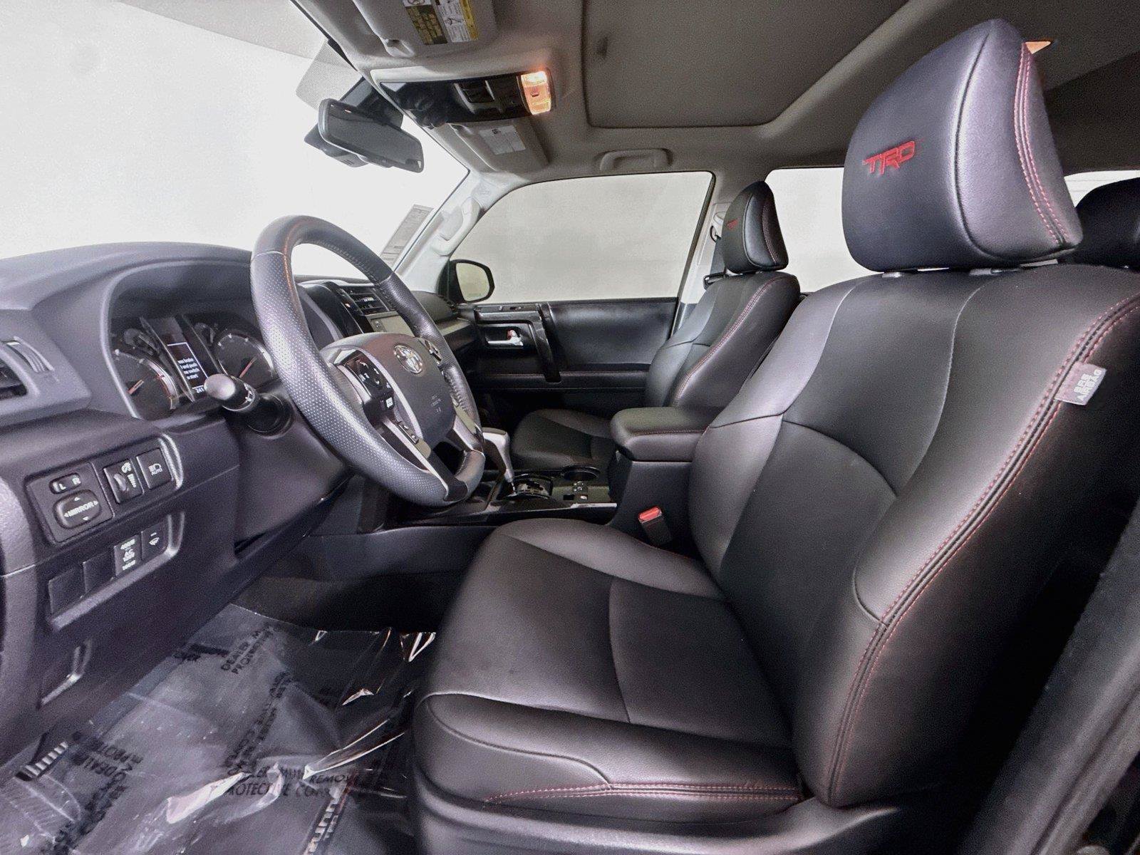 Certified 2024 Toyota 4Runner TRD Off-Road Premium w/ Moonroof Package AWD/4WD image 3