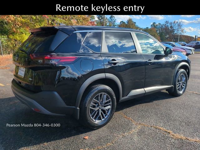Used 2023 Nissan Rogue S image 4