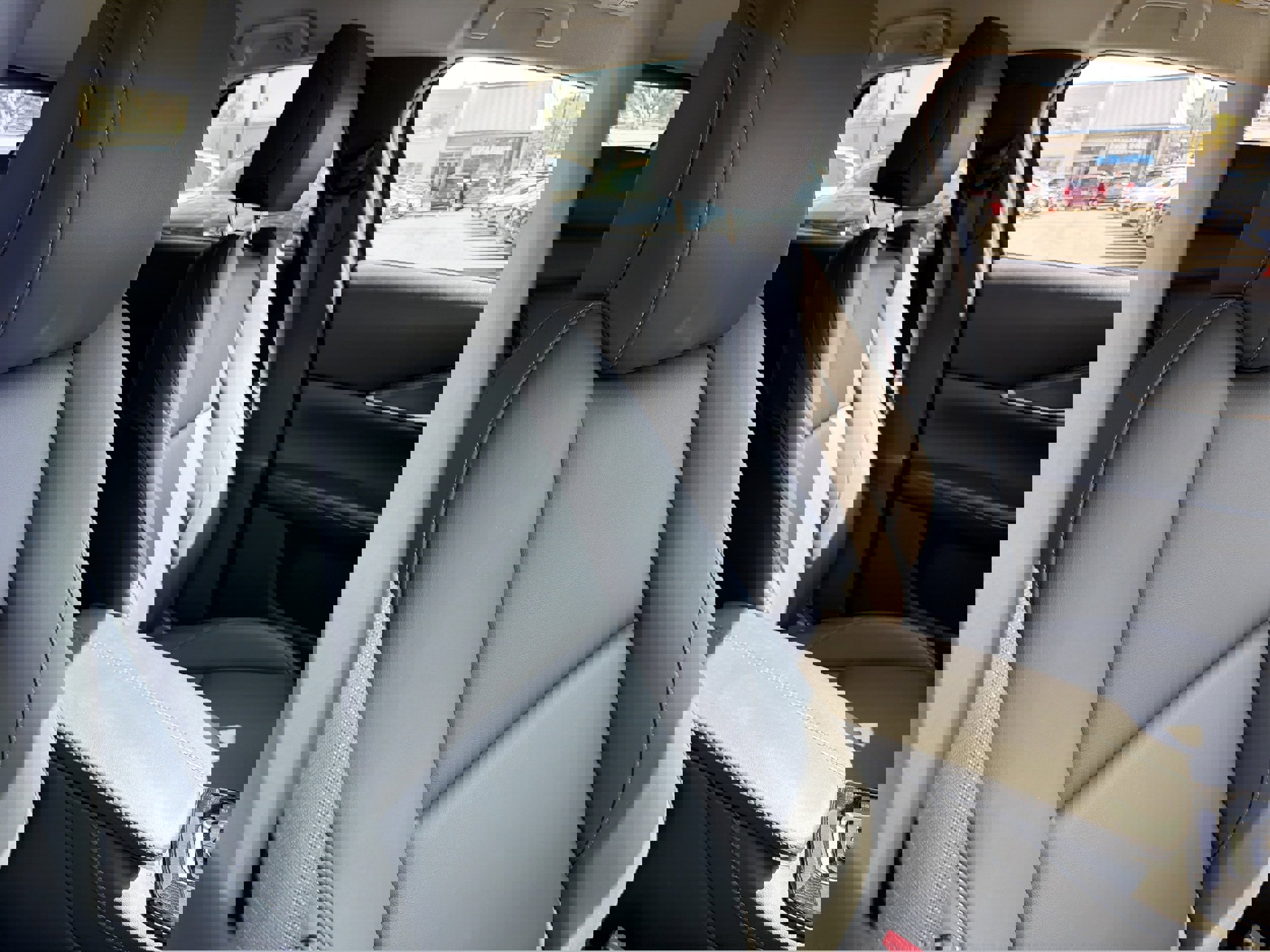 Used 2025 MAZDA CX-30 AWD 2.5 S w/ Select Sport Pkg image 9