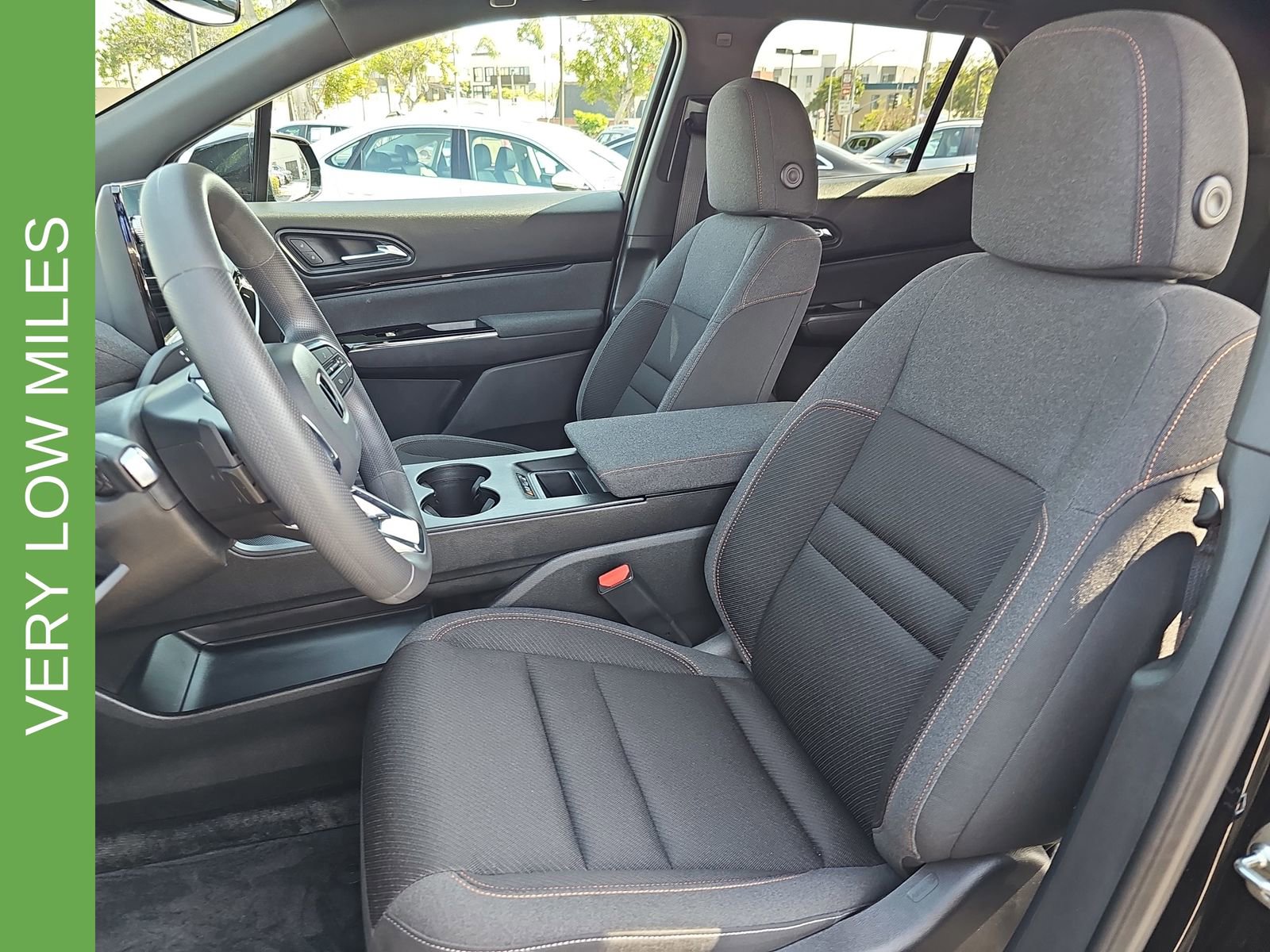Used 2025 Honda Prologue EX image 14