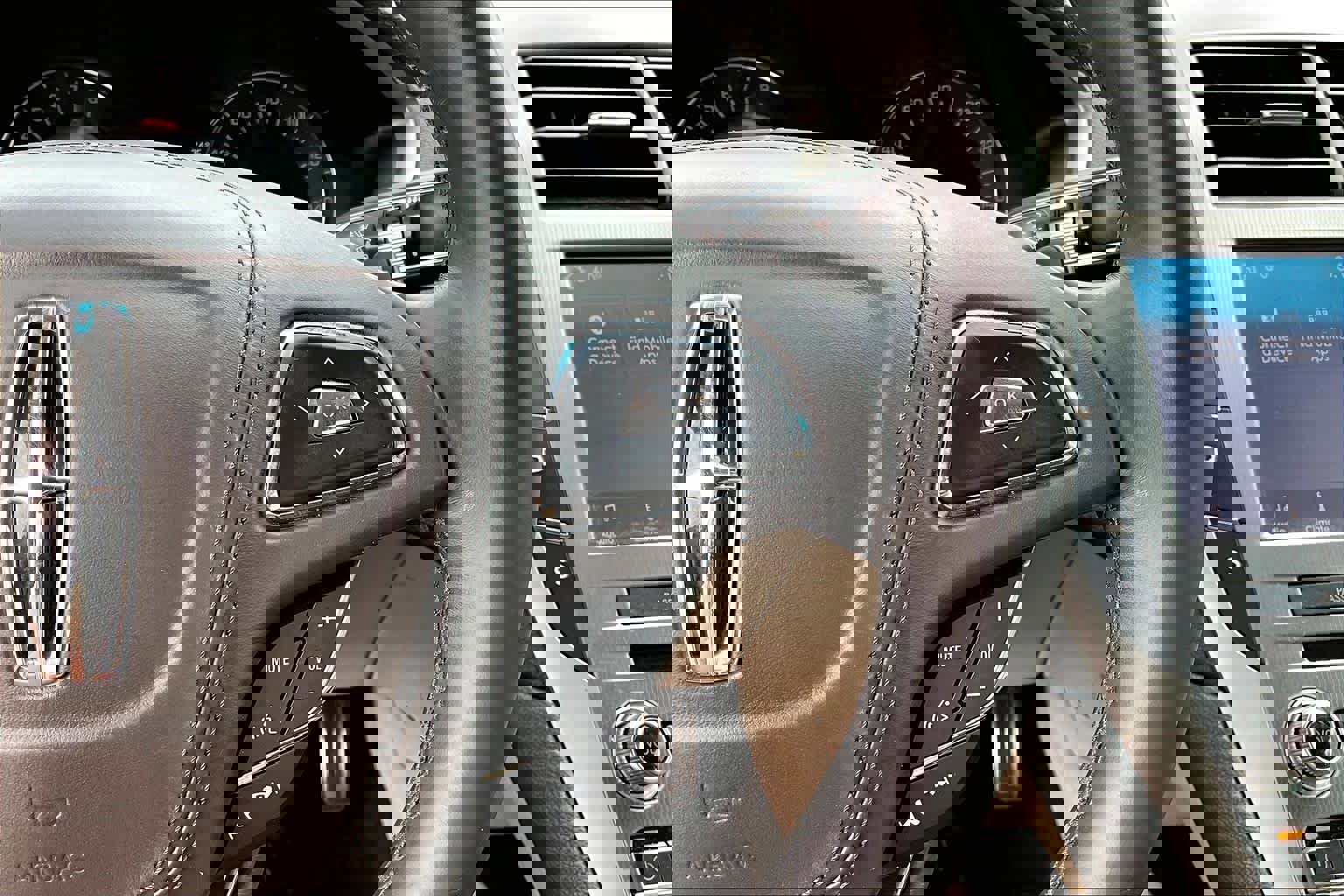 Used 2019 Lincoln MKZ Reserve w/ Reserve Plus Package image 25