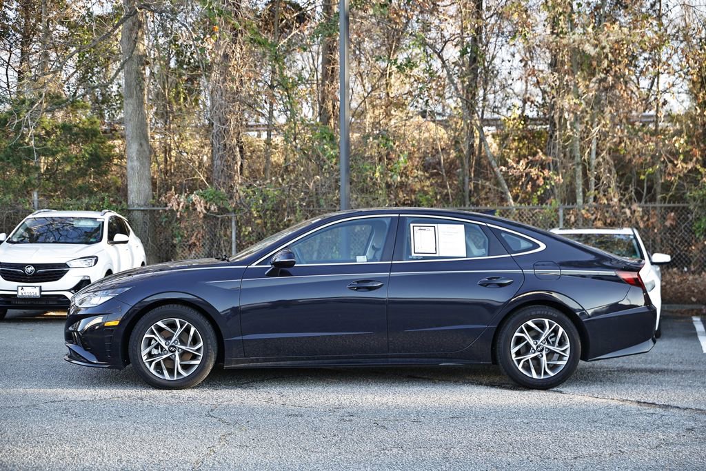 Used 2023 Hyundai Sonata SEL image 2