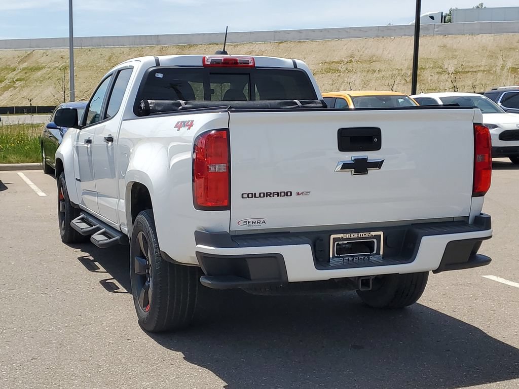 Used 2018 Chevrolet Colorado LT w/ Redline Special Edition AWD/4WD image 2