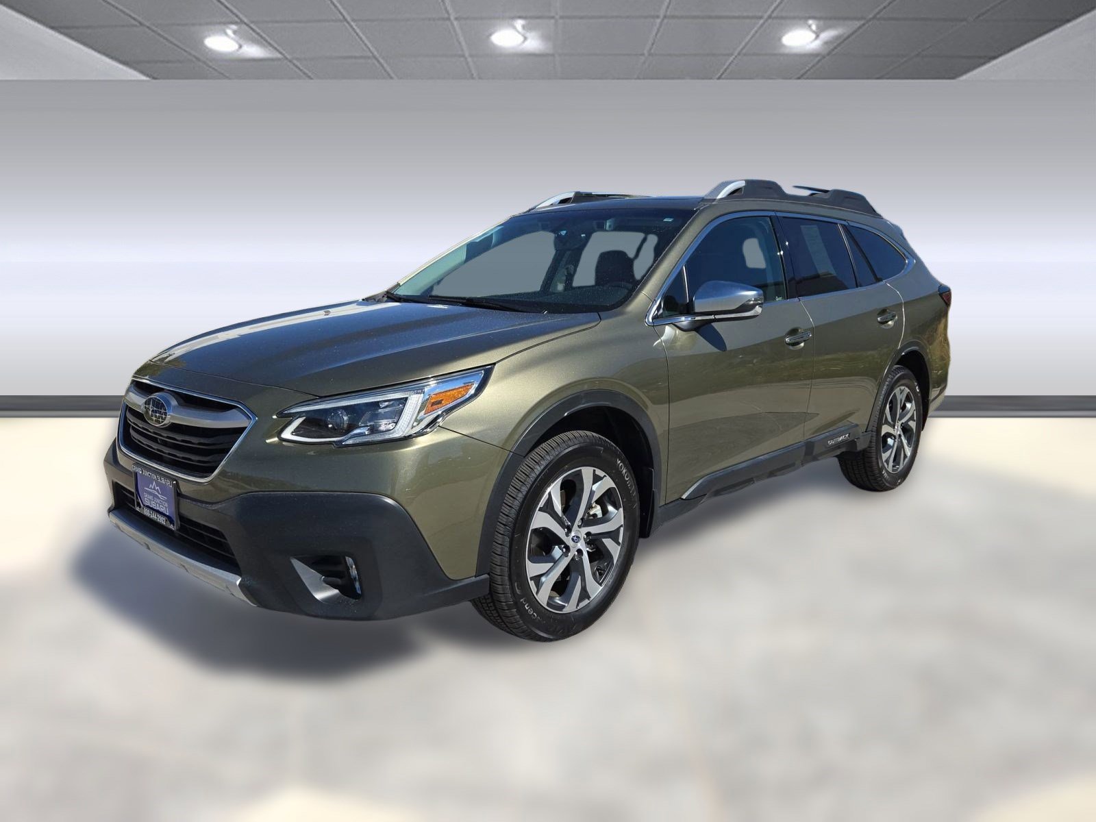 Used 2020 Subaru Outback Touring XT image 1