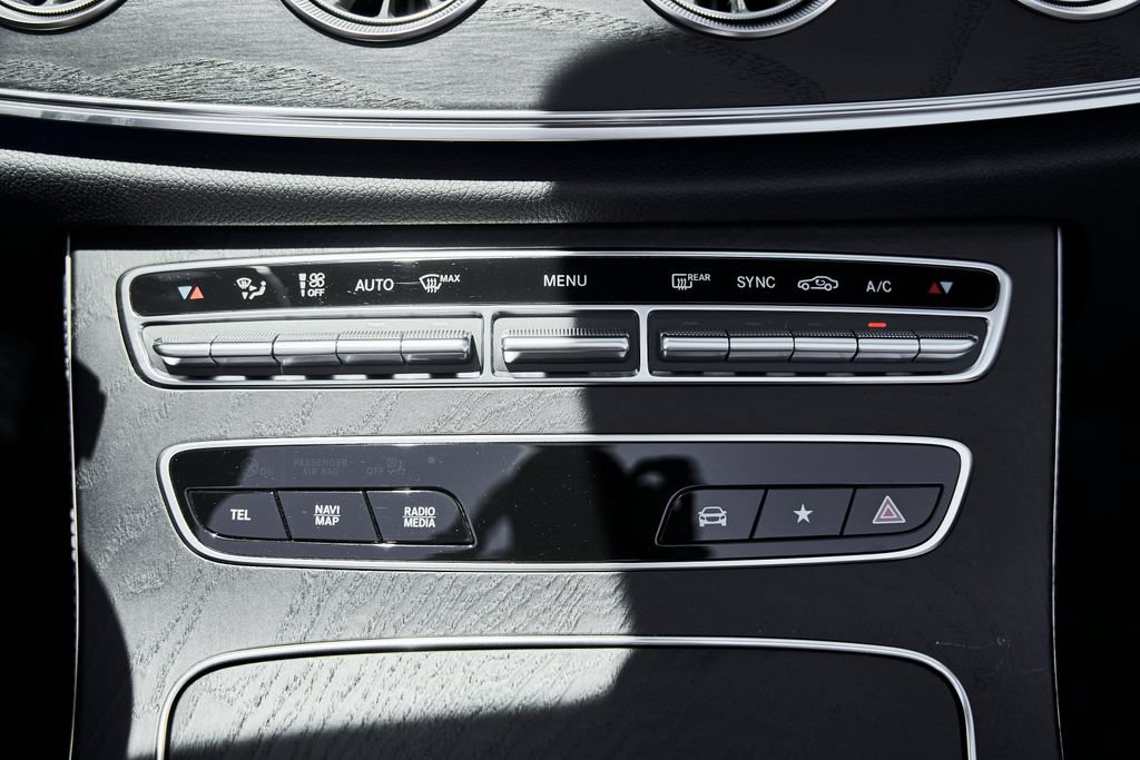 Used 2021 Mercedes-Benz E 53 AMG 4MATIC Cabriolet image 54