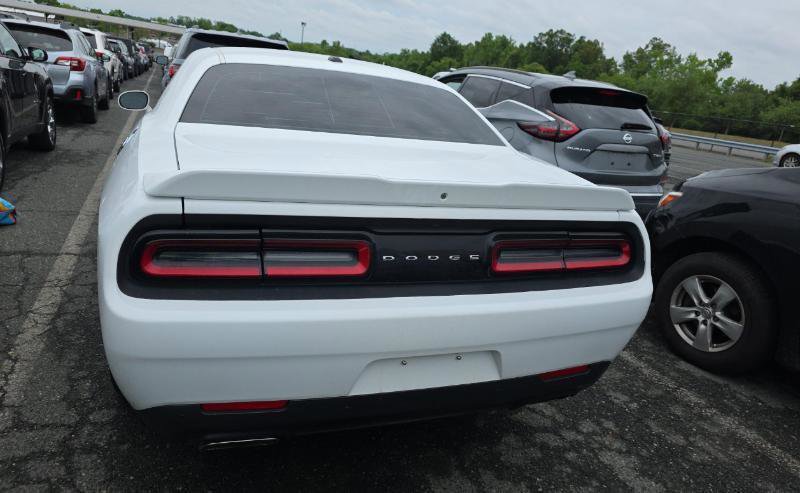 Used 2015 Dodge Challenger R/T w/ Quick Order Package 22B R/T RWD image 3