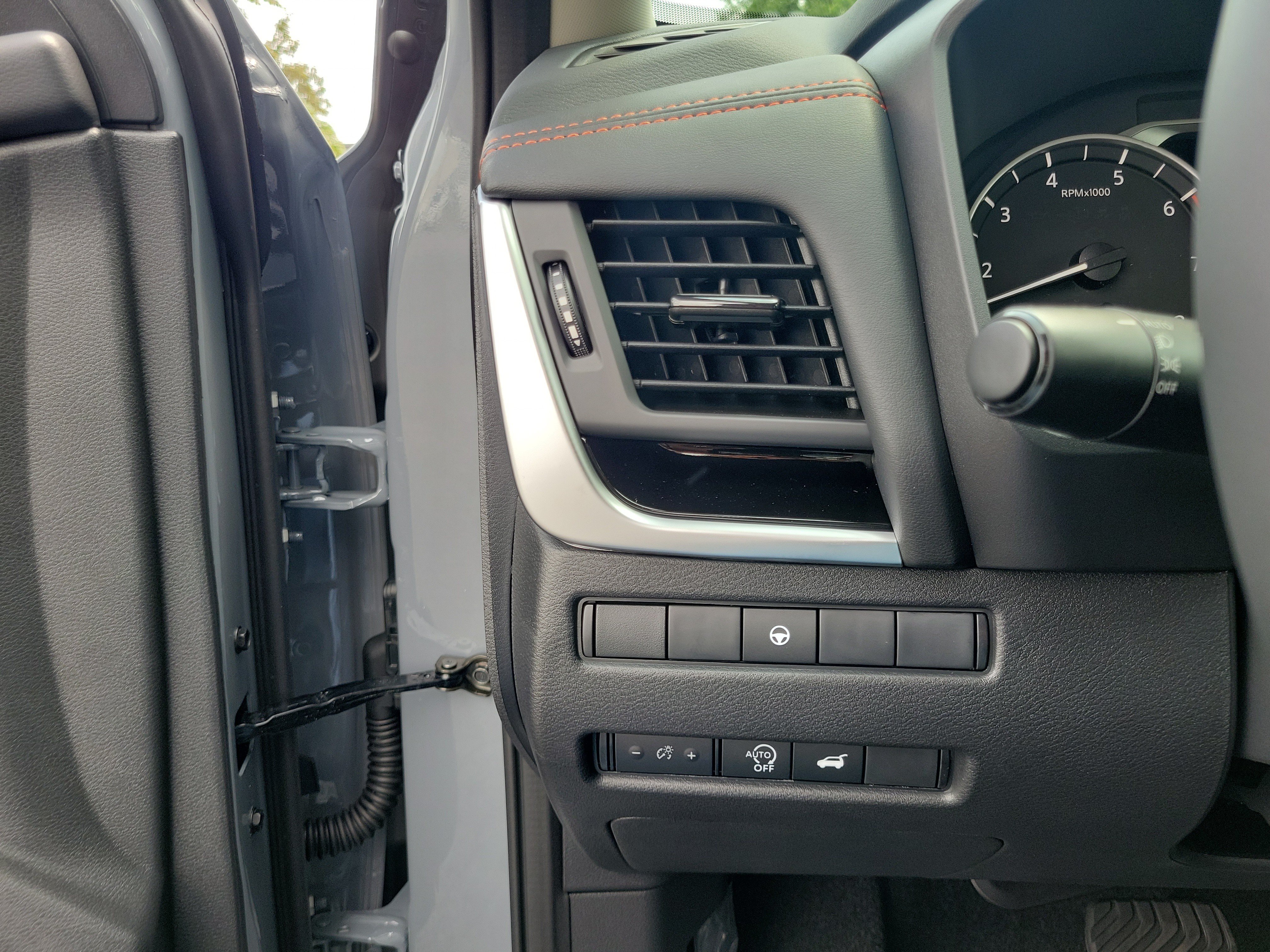 New 2026 Nissan Rogue SV w/ Rock Creek Premium Package AWD/4WD image 20