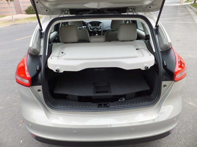 Used 2015 Ford Focus Electric Hatchback FWD image 21