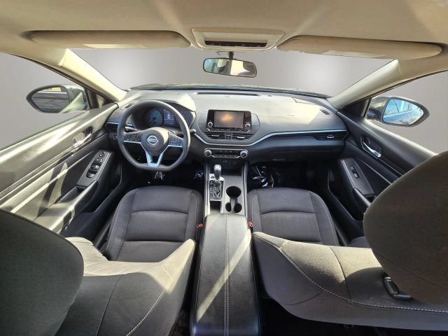 Used 2022 Nissan Altima 2.5 S FWD image 18