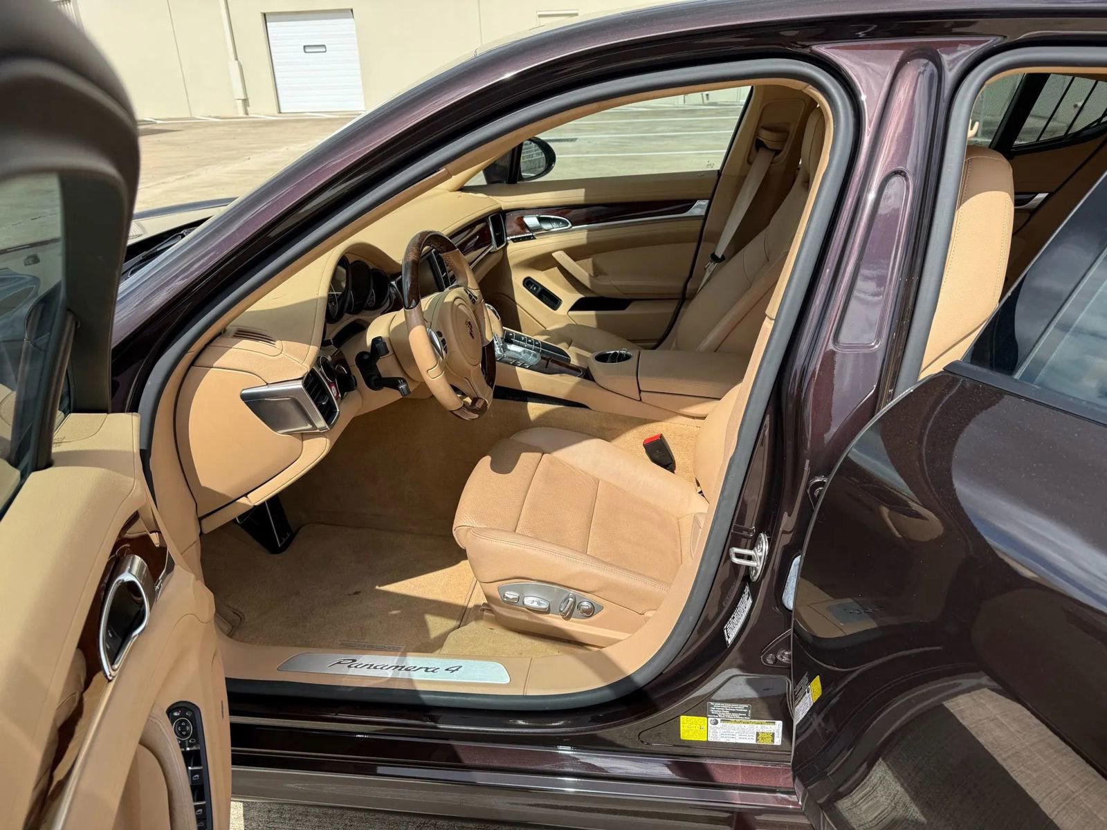 Used 2013 Porsche Panamera image 12