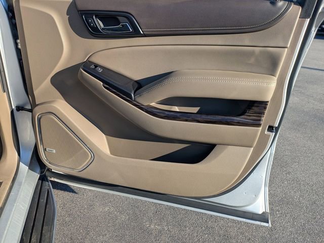 Used 2017 GMC Yukon SLT w/ Premium Edition image 38