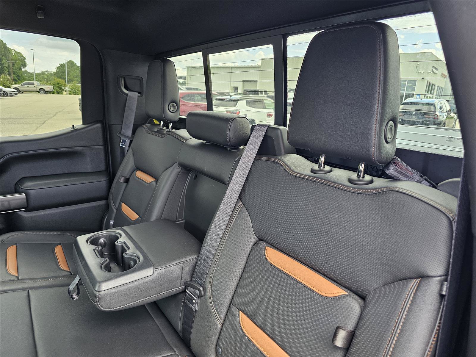 Used 2021 GMC Sierra 1500 AT4 w/ AT4 Value Package AWD/4WD image 36