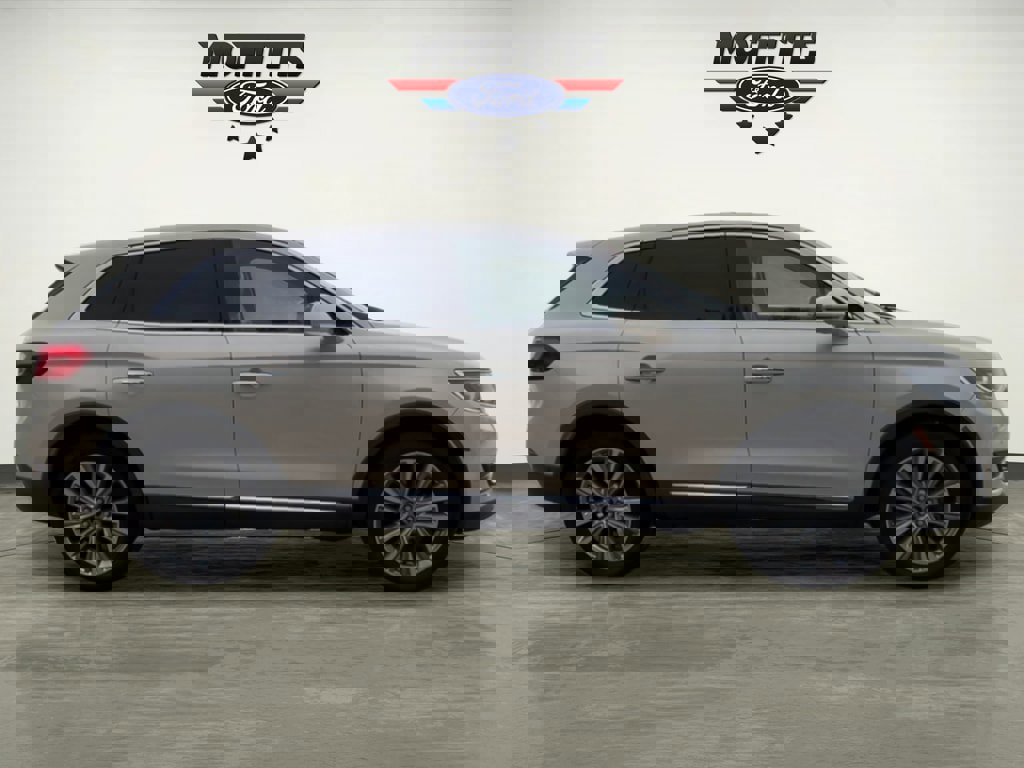 Used 2016 Lincoln MKX Reserve w/ Technology Package image 6