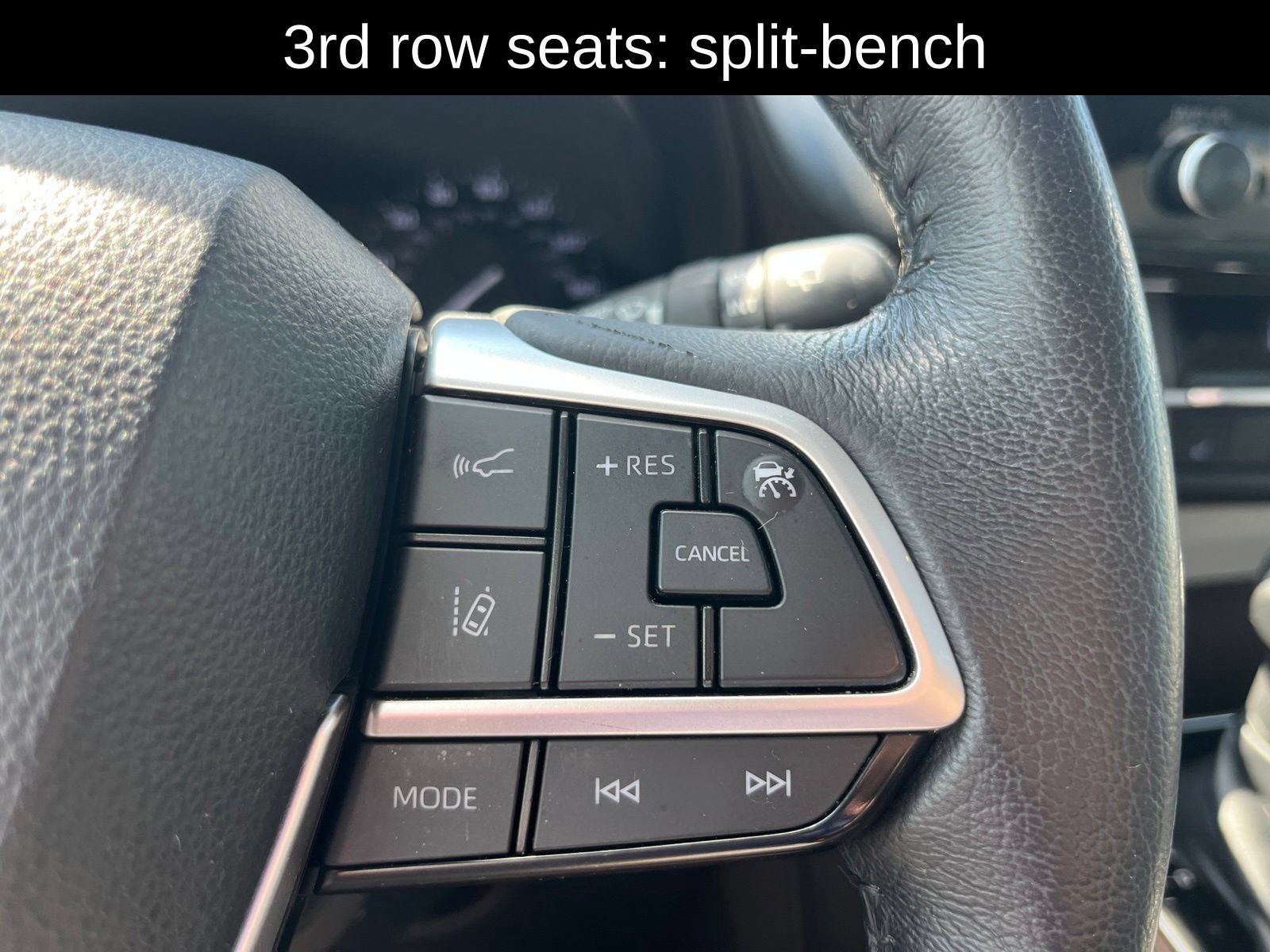 Used 2021 Toyota Sienna XLE FWD image 16