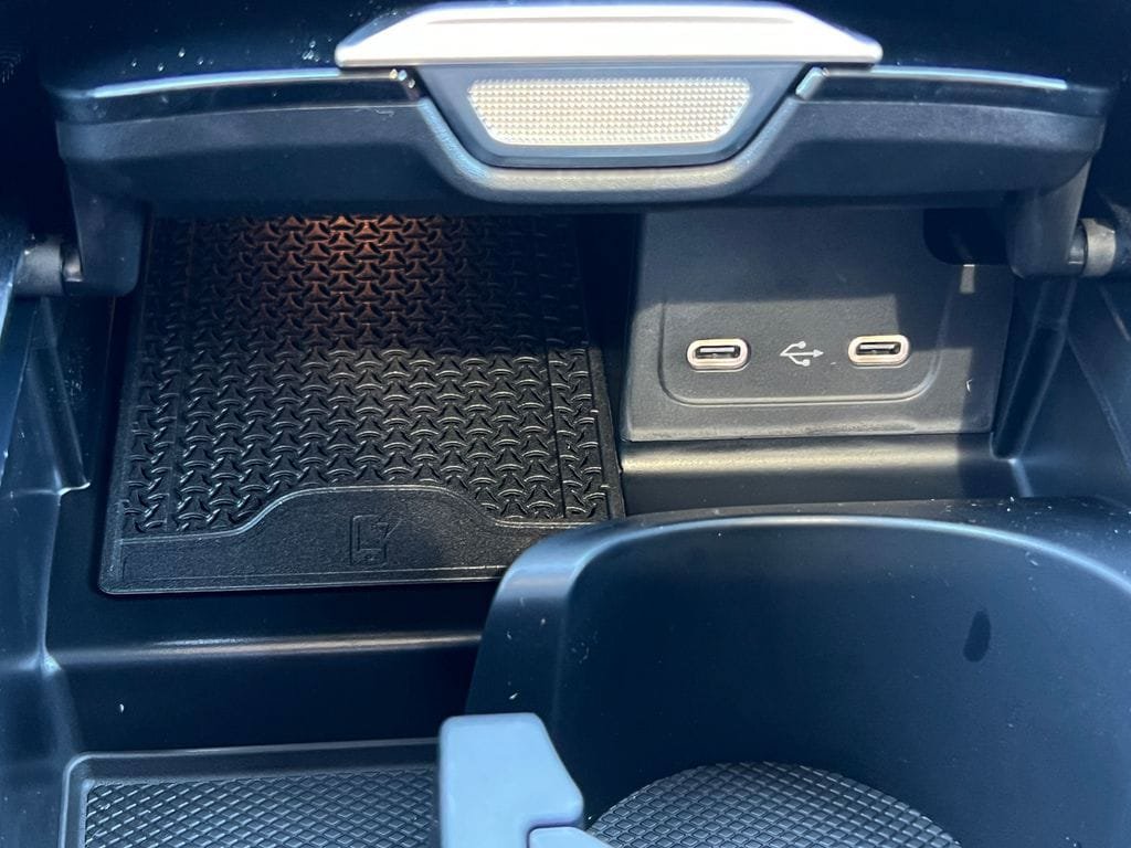 New 2026 Mercedes-Benz C 300 4MATIC Sedan image 30