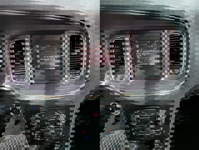 Used 2016 Dodge Charger SE w/ Popular Equipment Group image 34